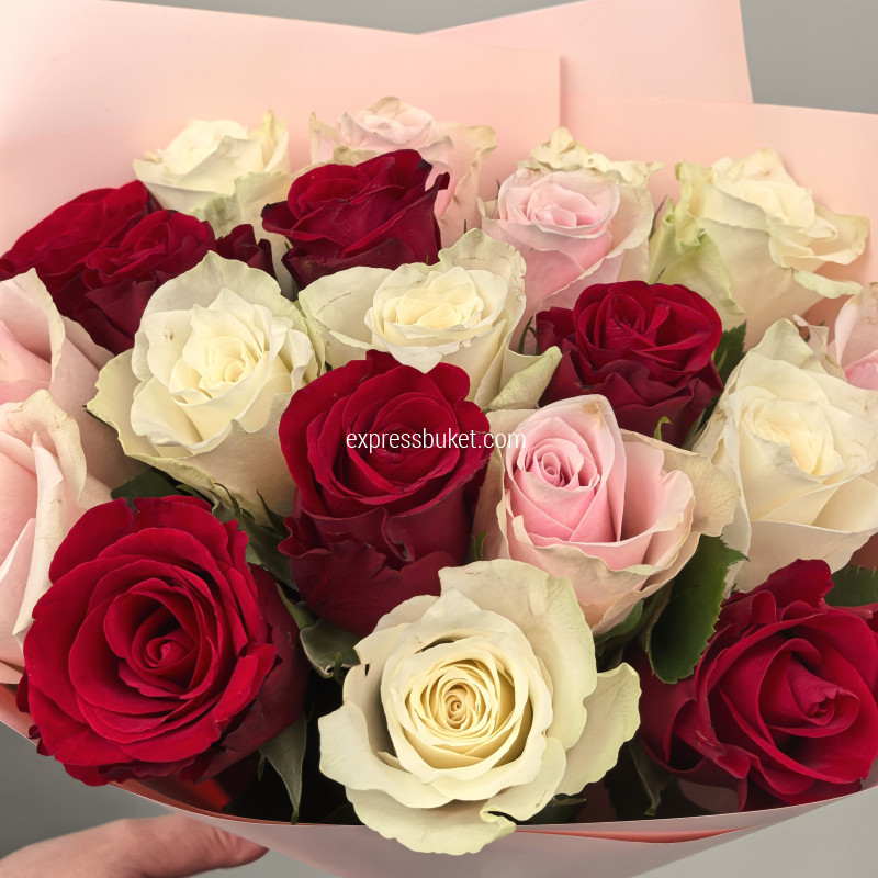 Букет 21 роза микс